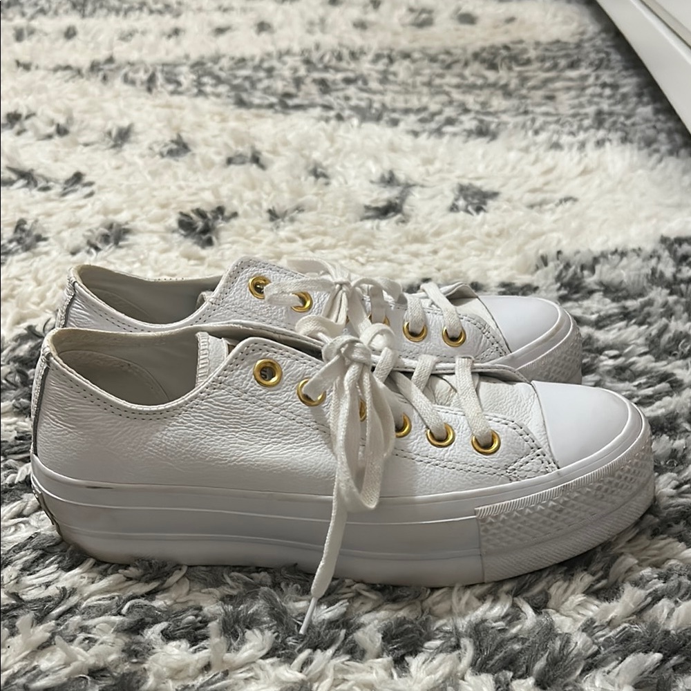 White Low-Top Platform Sneakers with Gold Eyelets - Women